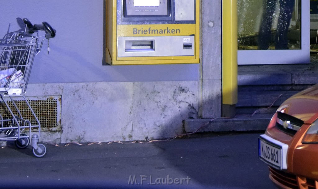 Geldautomat gesprengt Koeln Lindenthal Geibelstr P033.JPG - Miklos Laubert
